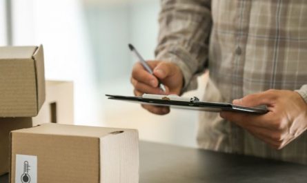 Fitur Cek Ongkir KiriminAja: Bukan Sekedar Alat Tapi Solusi Pengiriman